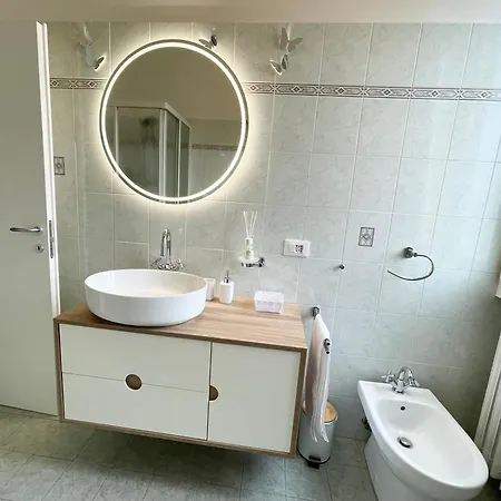 Glicine - Maison Louise * Bologna