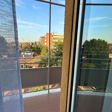 Glicine - Maison Louise * Bolonia